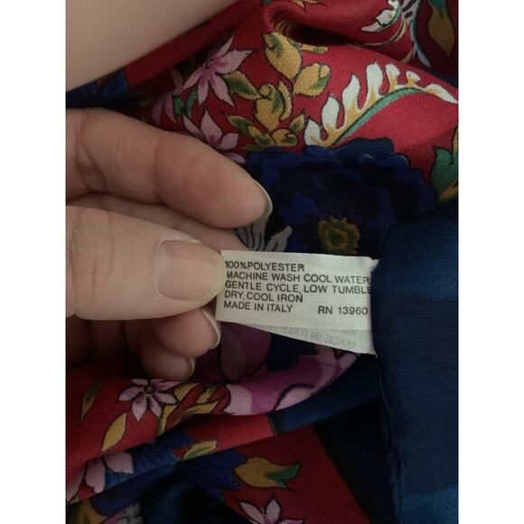 Vintage Navy & Red Scarf Made in Italy Floral - Picture 8 of 10